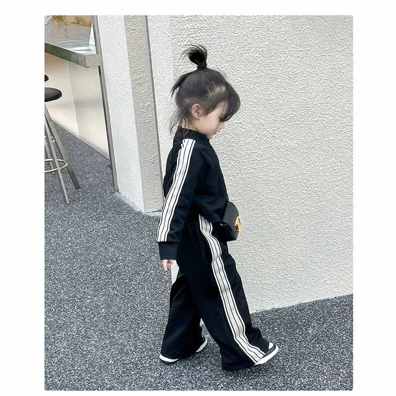 Girl's Sets Children's Long-Sleeved Two Piece Spring Autumn Casual Sports Suit Baby Striped Zipper Clothes 2-8 Years Old