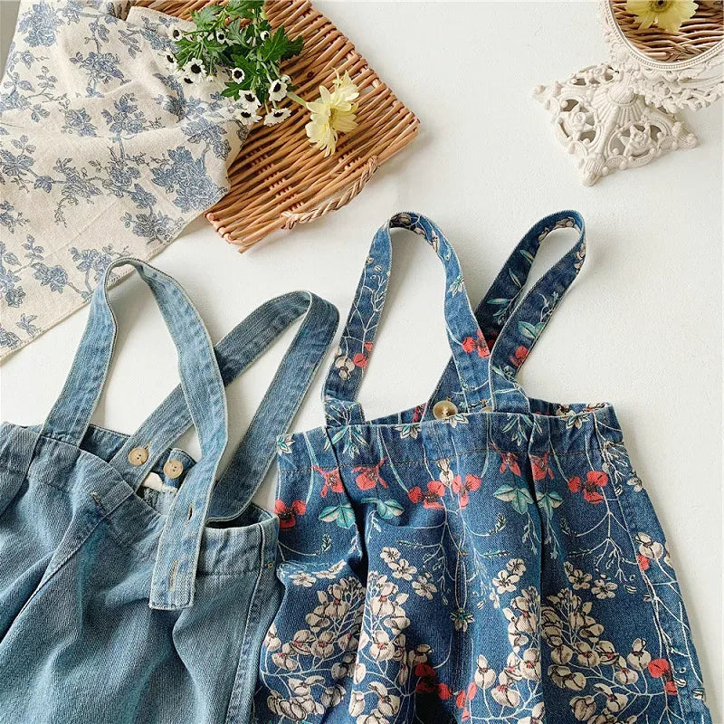 Spring Autumn Fashion Baby Girls Cotton Loose Floral Printed Jeans Kids Denim Suspenders Pant Children Outerwear Trousers 2-8Yrs