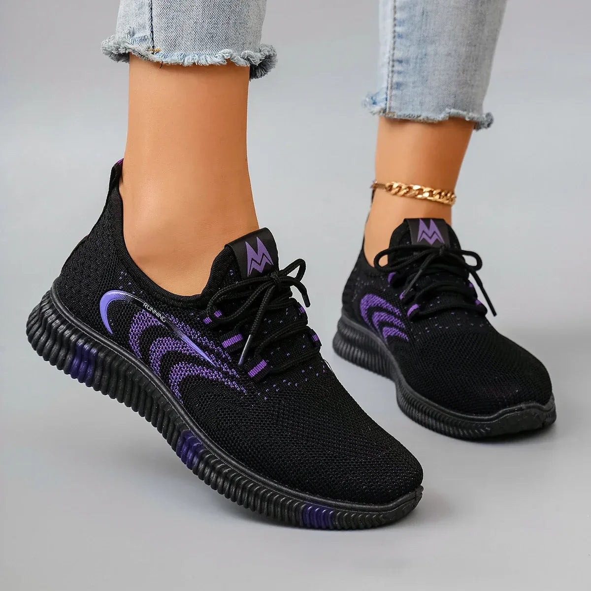 Spring and Autumn New Women's Casual Lace up Comfortable, Breathable, Lightweight and Wear-Resistant Sports Shoes
