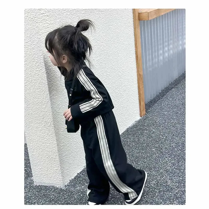 Girl's Sets Children's Long-Sleeved Two Piece Spring Autumn Casual Sports Suit Baby Striped Zipper Clothes 2-8 Years Old