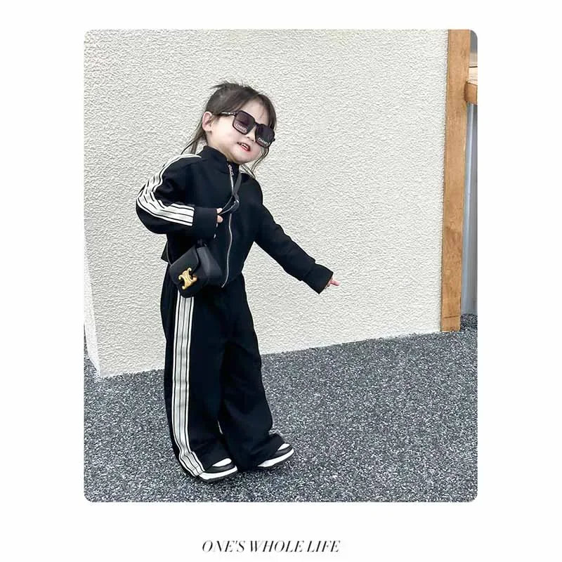 Girl's Sets Children's Long-Sleeved Two Piece Spring Autumn Casual Sports Suit Baby Striped Zipper Clothes 2-8 Years Old